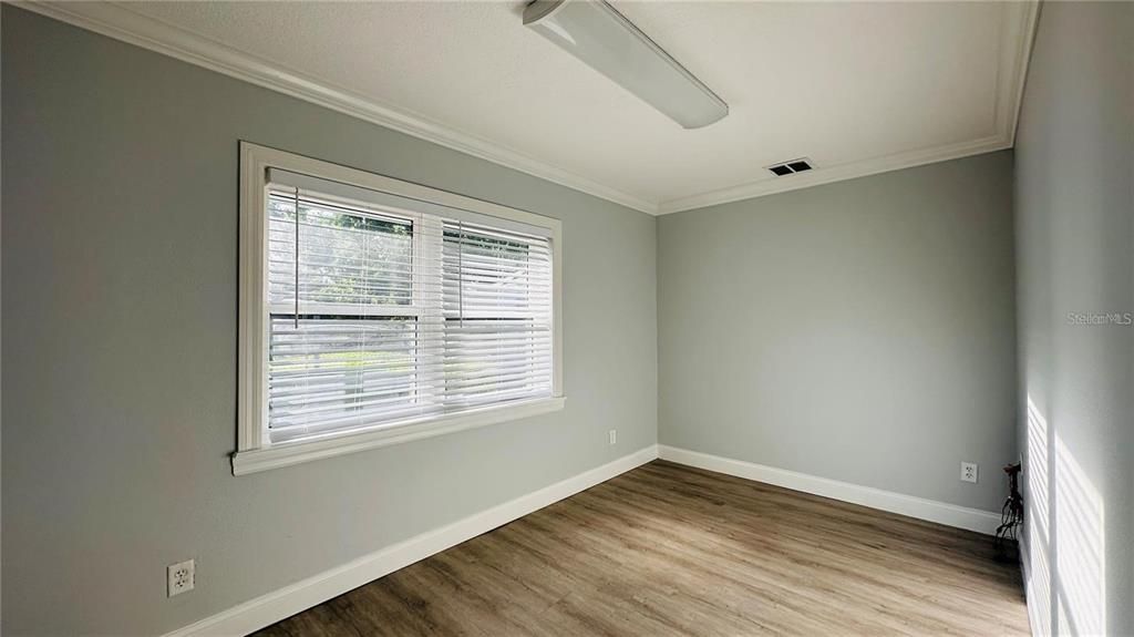 For Sale: $350,000 (0 beds, 0 baths, 1107 Square Feet)