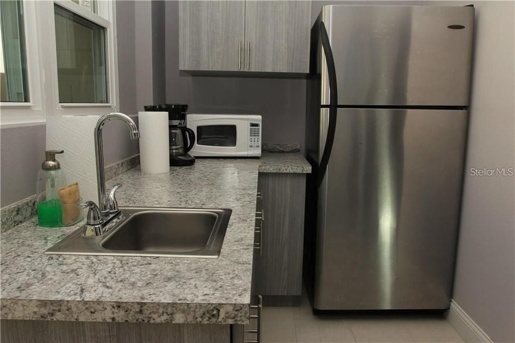 For Sale: $350,000 (0 beds, 0 baths, 1107 Square Feet)