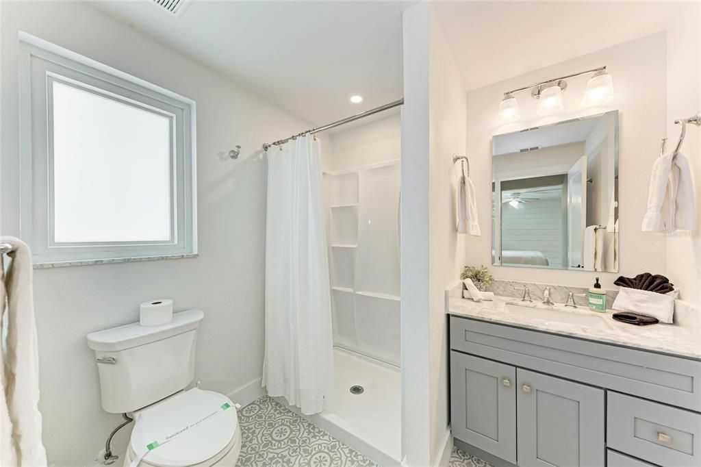 For Sale: $2,495,000 (4 beds, 4 baths, 2013 Square Feet)