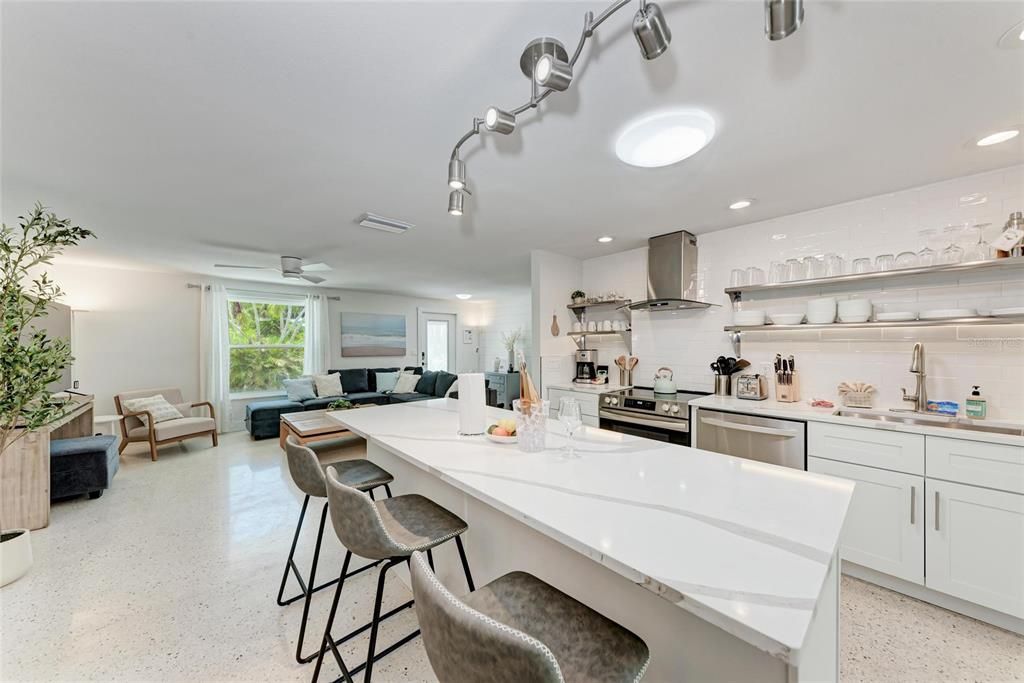 For Sale: $2,495,000 (4 beds, 4 baths, 2013 Square Feet)