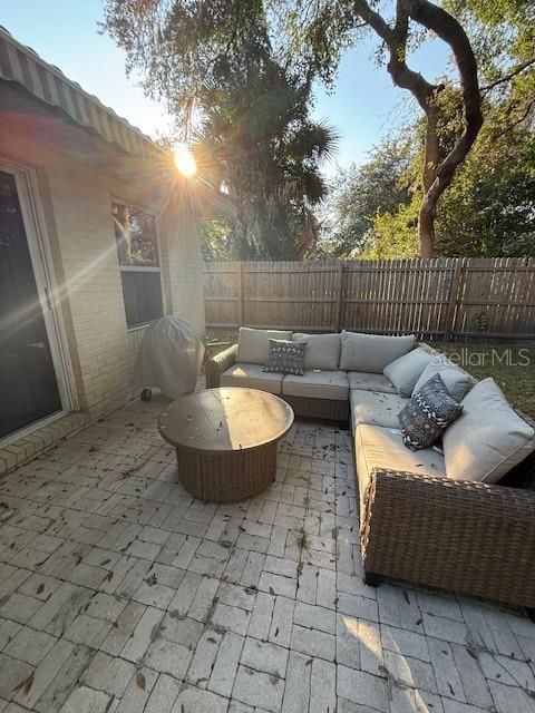 En Renta: $3,000 (4 camas, 3 baños, 2660 Pies cuadrados)