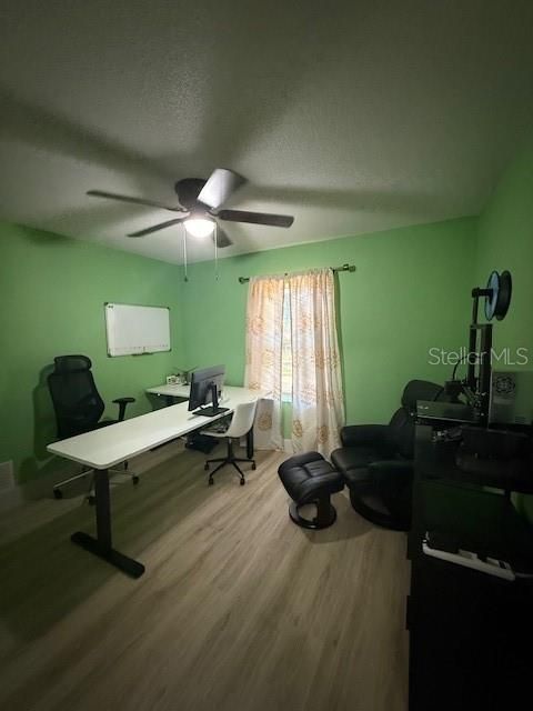 En Renta: $3,000 (4 camas, 3 baños, 2660 Pies cuadrados)