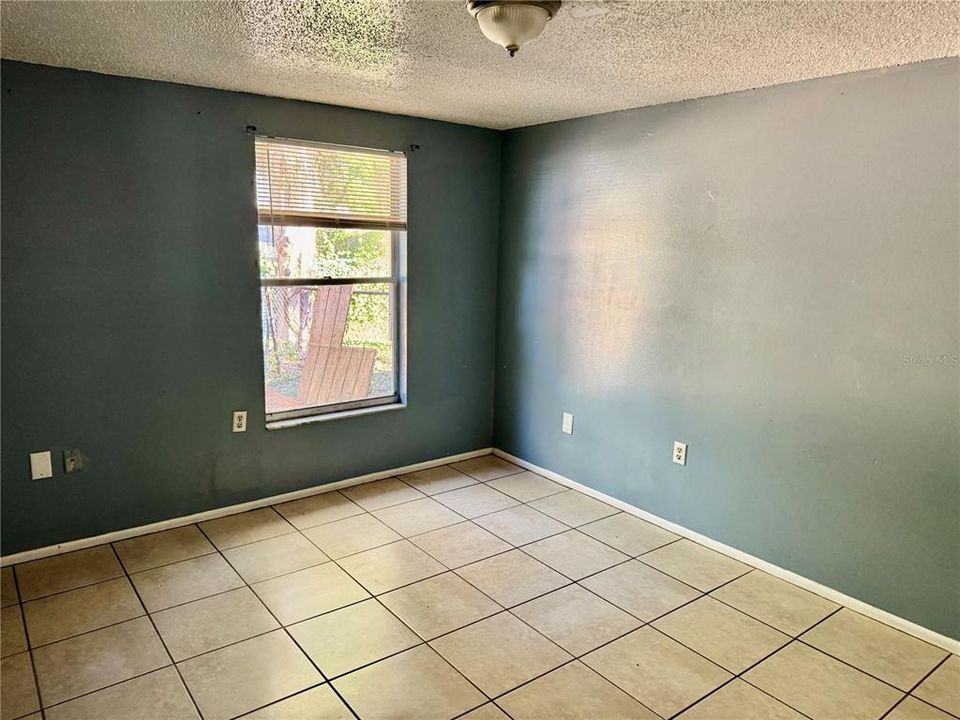 For Rent: $1,395 (2 beds, 1 baths, 756 Square Feet)