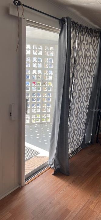 В аренду: $1,100 (1 спален, 1 ванн, 570 Квадратных фут)