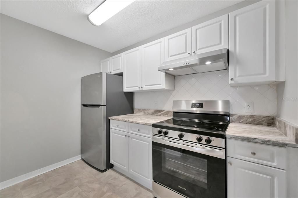 En Venta: $200,000 (2 camas, 2 baños, 1083 Pies cuadrados)