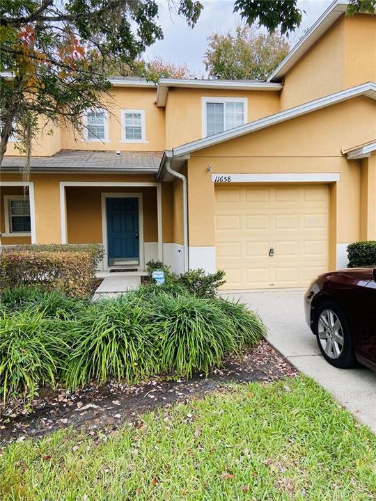 На продажу: $234,990 (2 спален, 2 ванн, 1386 Квадратных фут)