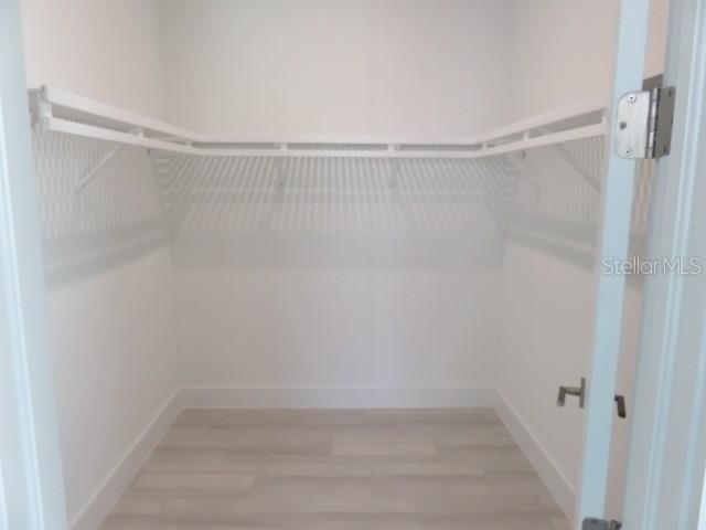 For Rent: $5,500 (3 beds, 2 baths, 2600 Square Feet)