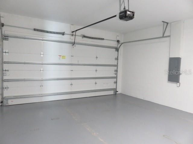 For Rent: $5,500 (3 beds, 2 baths, 2600 Square Feet)