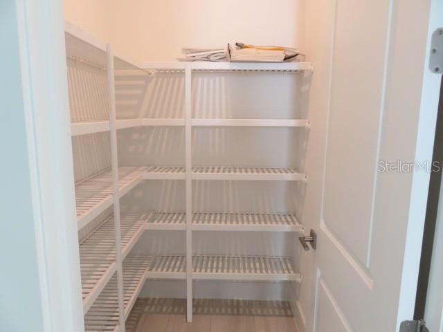 For Rent: $5,500 (3 beds, 2 baths, 2600 Square Feet)