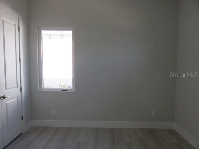 For Rent: $5,500 (3 beds, 2 baths, 2600 Square Feet)