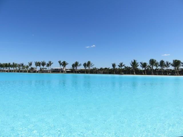 For Rent: $5,500 (3 beds, 2 baths, 2600 Square Feet)