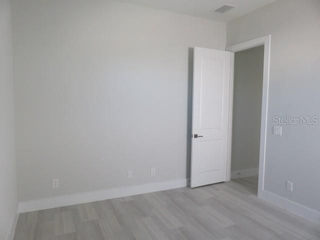 For Rent: $5,500 (3 beds, 2 baths, 2600 Square Feet)