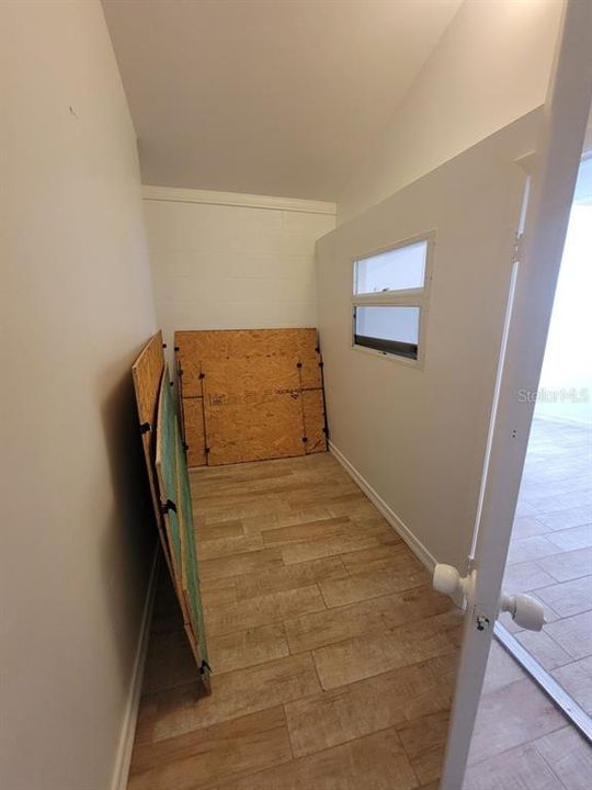 На продажу: $245,000 (3 спален, 2 ванн, 1370 Квадратных фут)