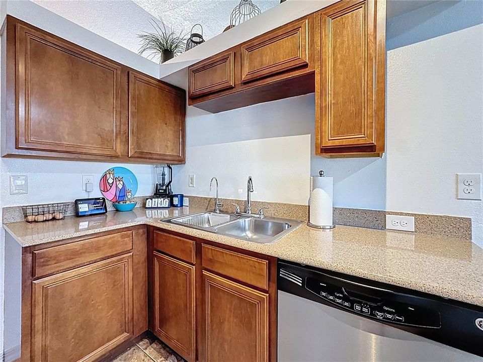 En Venta: $309,000 (3 camas, 2 baños, 1386 Pies cuadrados)