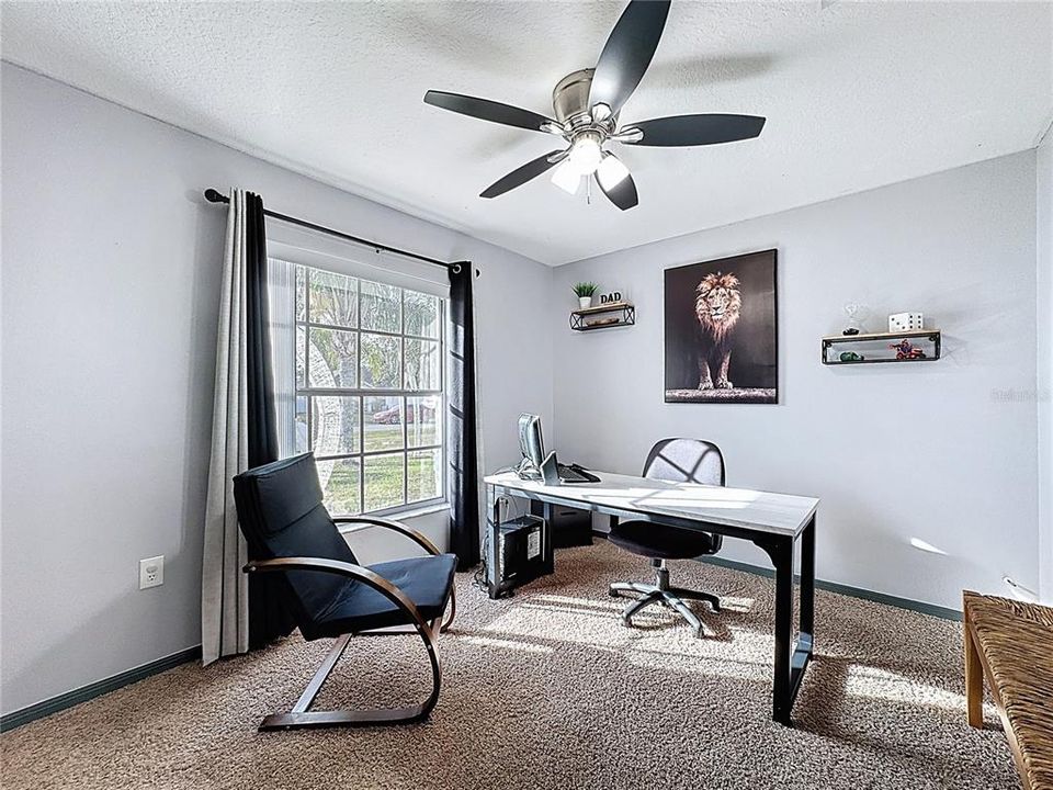 En Venta: $309,000 (3 camas, 2 baños, 1386 Pies cuadrados)