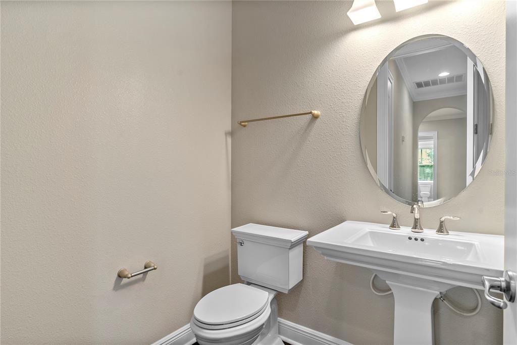 En Venta: $1,850,000 (5 camas, 5 baños, 3800 Pies cuadrados)