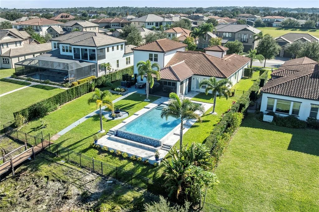 En Venta: $1,850,000 (5 camas, 5 baños, 3800 Pies cuadrados)