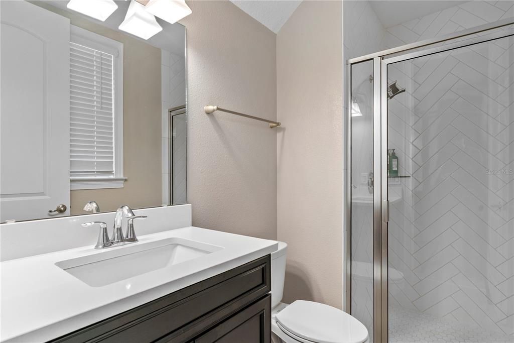 En Venta: $1,850,000 (5 camas, 5 baños, 3800 Pies cuadrados)