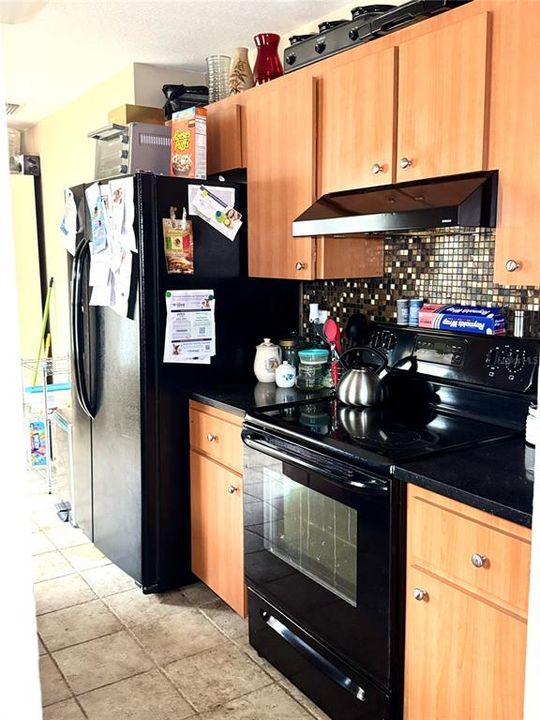 На продажу: $280,000 (3 спален, 2 ванн, 1248 Квадратных фут)