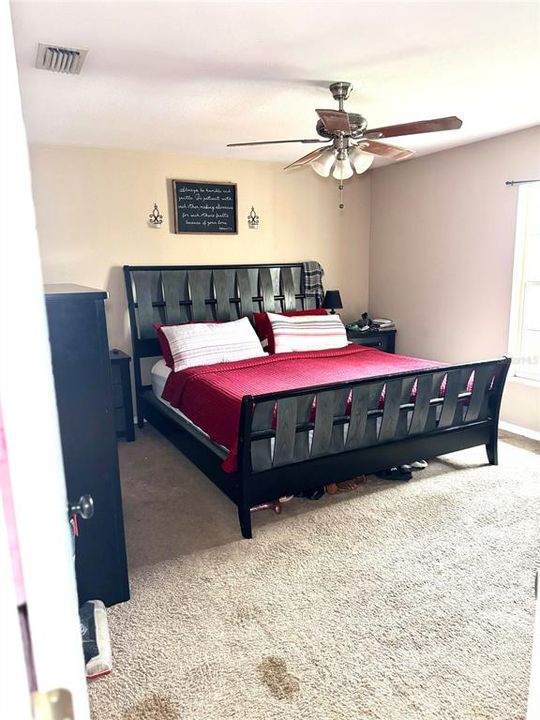 На продажу: $280,000 (3 спален, 2 ванн, 1248 Квадратных фут)