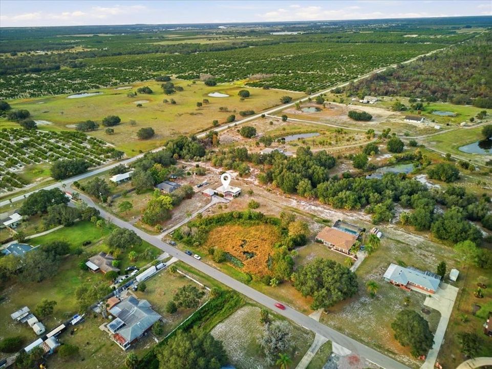 For Sale: $348,999 (3 beds, 3 baths, 2054 Square Feet)