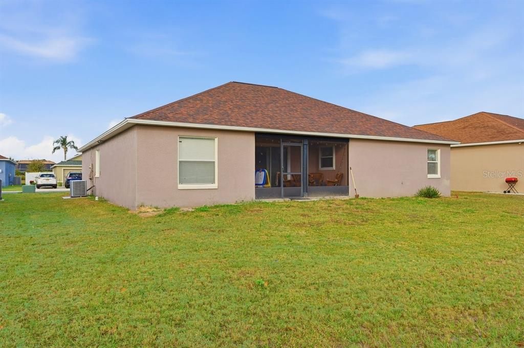 En Venta: $290,000 (4 camas, 2 baños, 1677 Pies cuadrados)