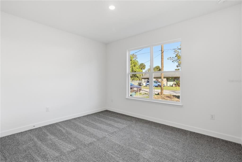 На продажу: $399,000 (3 спален, 2 ванн, 1708 Квадратных фут)