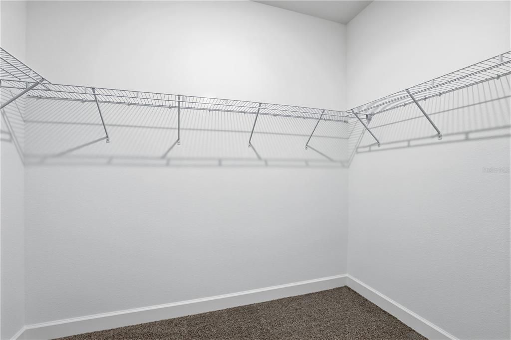 На продажу: $399,000 (3 спален, 2 ванн, 1708 Квадратных фут)