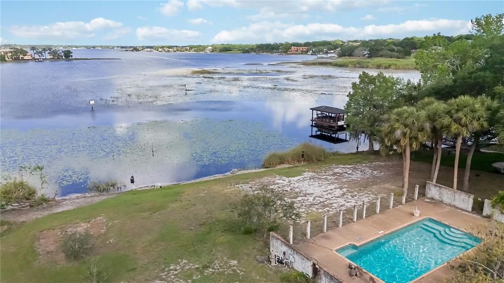 For Sale: $10,500,000 (9.03 acres)