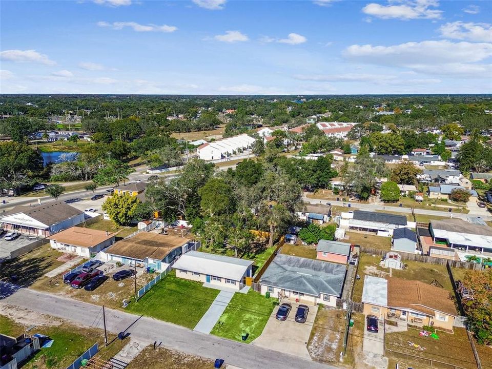 待售: $325,000 (3 贝兹, 1 浴室, 1085 平方英尺)