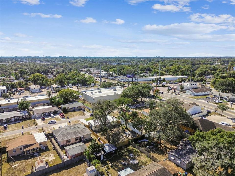 待售: $325,000 (3 贝兹, 1 浴室, 1085 平方英尺)