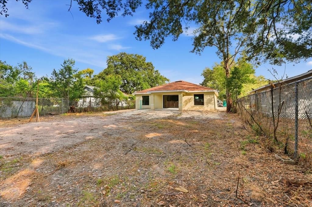 En Venta: $358,000 (3 camas, 2 baños, 1588 Pies cuadrados)