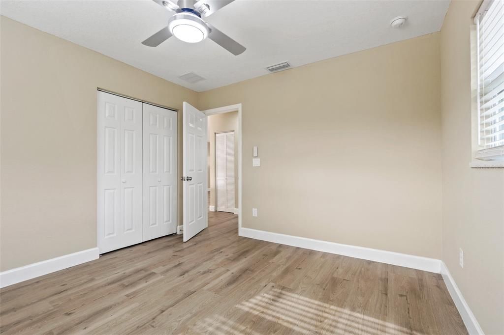 For Sale: $550,000 (4 beds, 2 baths, 1511 Square Feet)