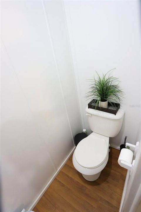 En Venta: $395,000 (4 camas, 2 baños, 2128 Pies cuadrados)