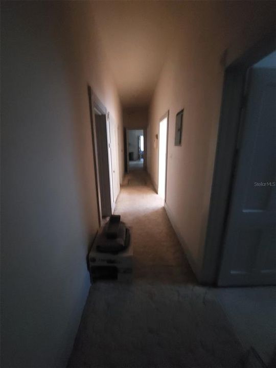 En Venta: $749,900 (3 camas, 2 baños, 2700 Pies cuadrados)