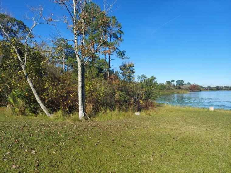 En Venta: $749,900 (3 camas, 2 baños, 2700 Pies cuadrados)