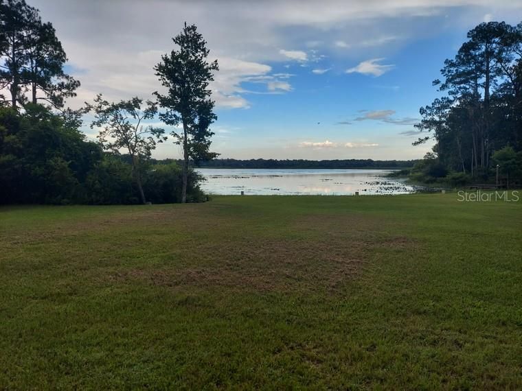 En Venta: $749,900 (3 camas, 2 baños, 2700 Pies cuadrados)