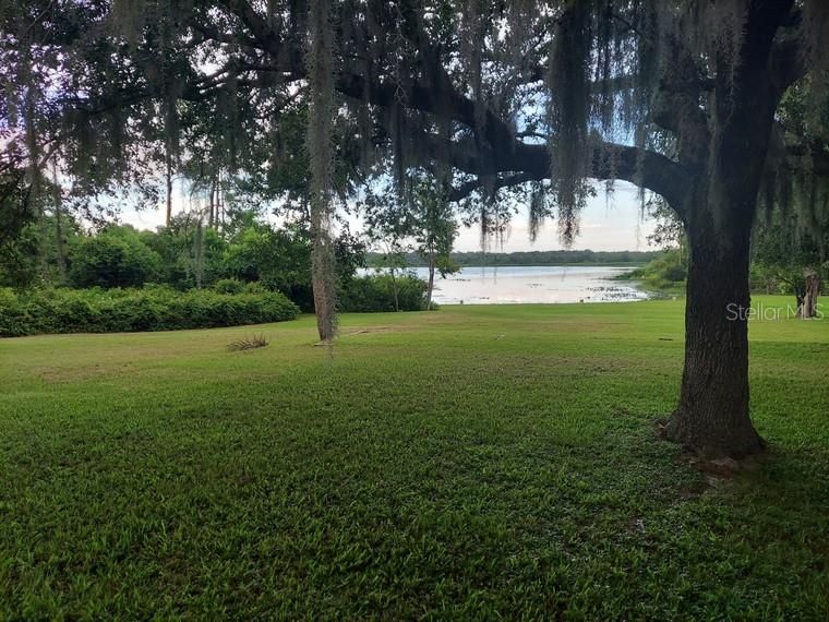 En Venta: $749,900 (3 camas, 2 baños, 2700 Pies cuadrados)