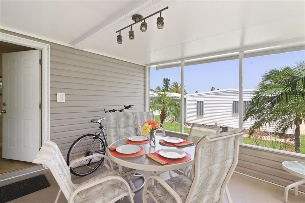 待售: $249,000 (3 贝兹, 2 浴室, 1514 平方英尺)