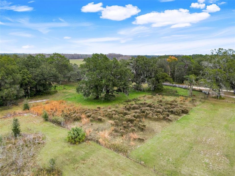 待售: $245,000 (3.75 acres)