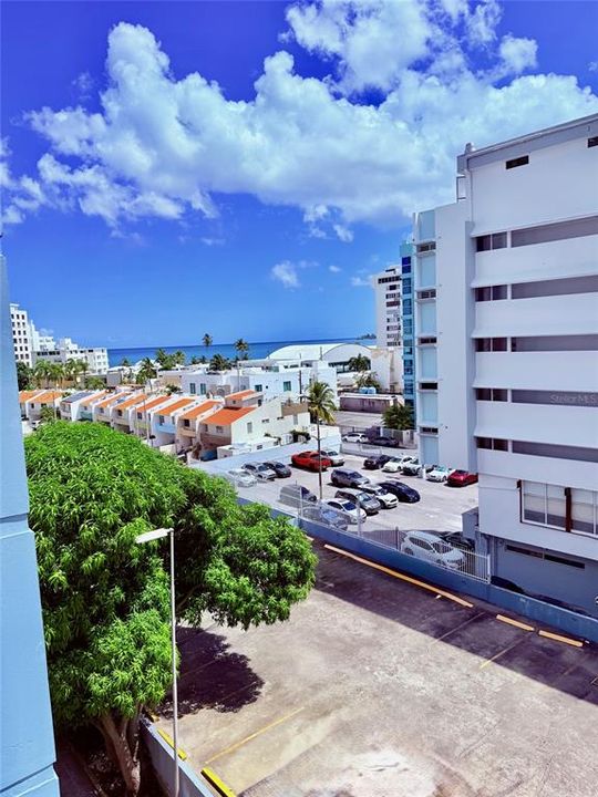 На продажу: $199,000 (1 спален, 1 ванн, 462 Квадратных фут)