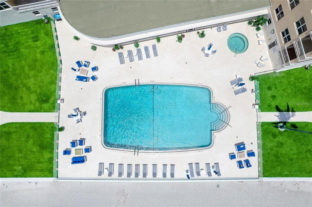 待售: $1,590,000 (2 贝兹, 2 浴室, 1560 平方英尺)