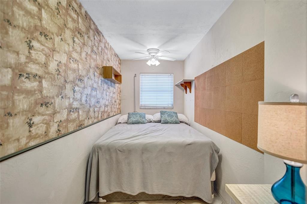 For Rent: $3,000 (3 beds, 3 baths, 1810 Square Feet)