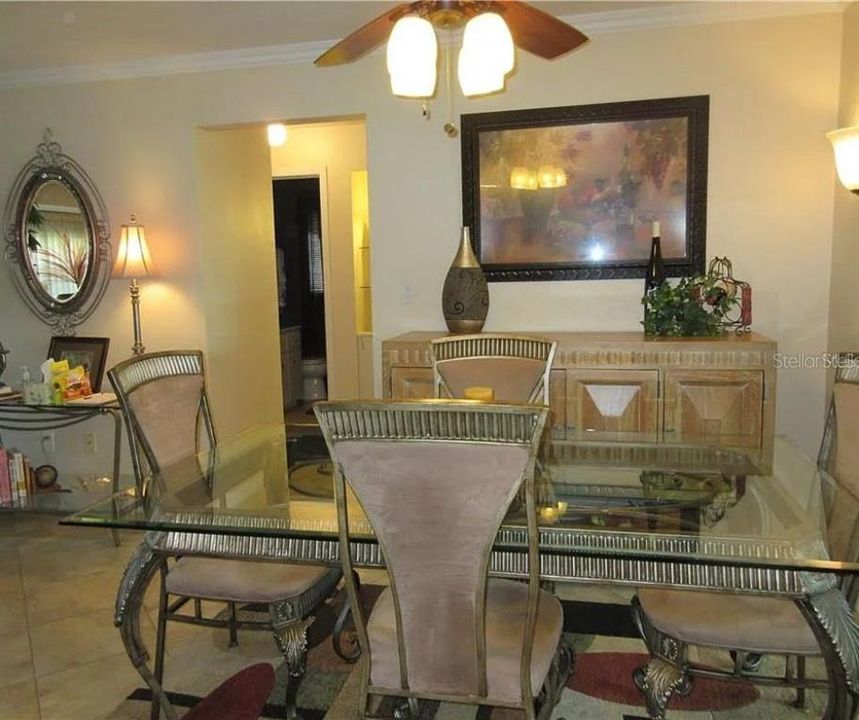 For Rent: $3,200 (3 beds, 3 baths, 1810 Square Feet)