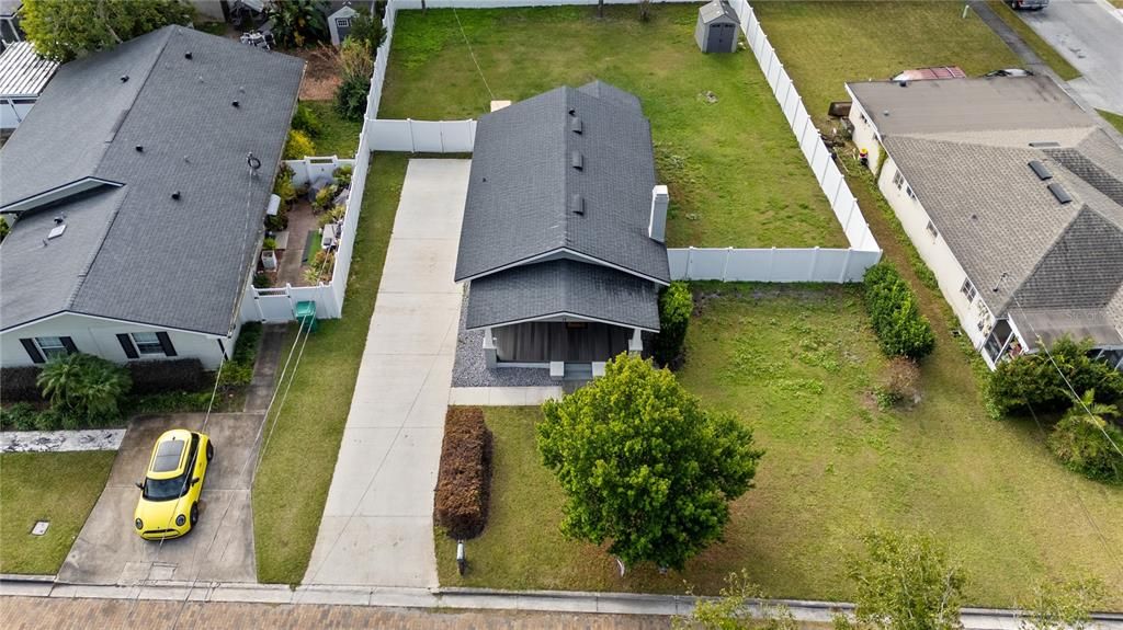 For Sale: $445,000 (2 beds, 1 baths, 948 Square Feet)