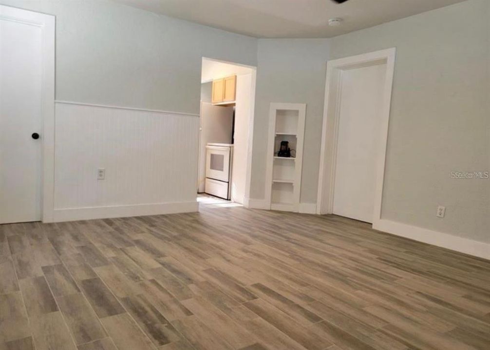 For Rent: $1,495 (1 beds, 1 baths, 600 Square Feet)