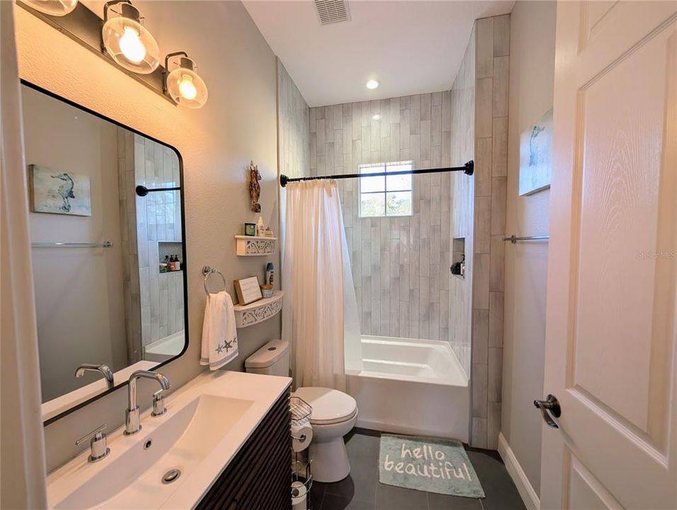 For Sale: $960,000 (4 beds, 4 baths, 3374 Square Feet)