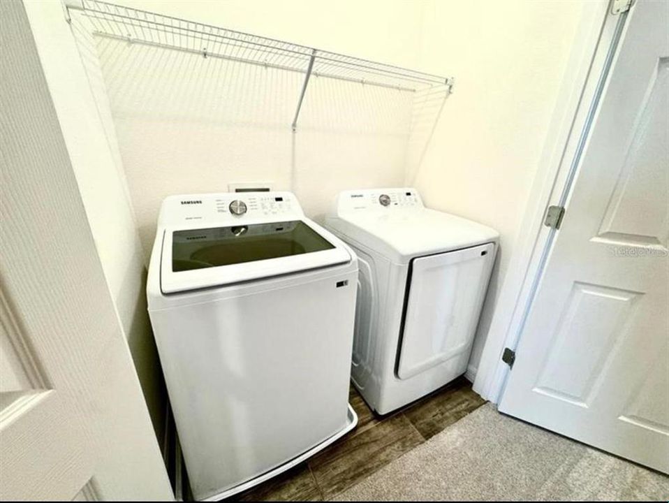 For Rent: $2,850 (3 beds, 2 baths, 1860 Square Feet)