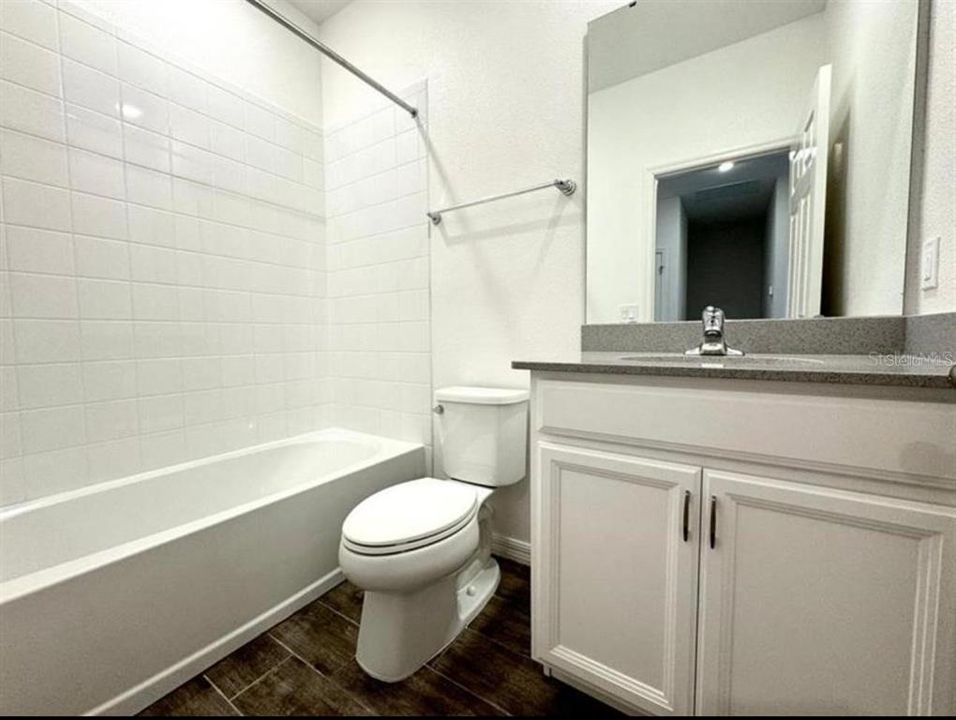 For Rent: $2,850 (3 beds, 2 baths, 1860 Square Feet)