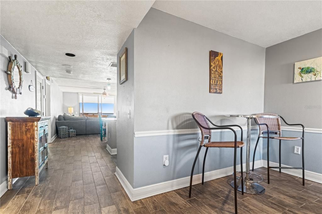 待售: $599,999 (3 贝兹, 2 浴室, 1563 平方英尺)